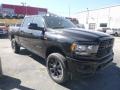 Diamond Black Crystal Pearl - 2500 Bighorn Crew Cab 4x4 Photo No. 10