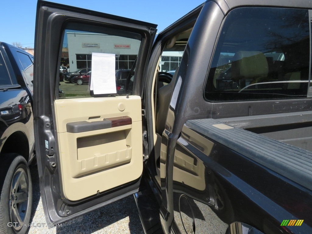 2008 F450 Super Duty Lariat Crew Cab 4x4 Dually - Silver Metallic / Medium Stone Grey photo #23