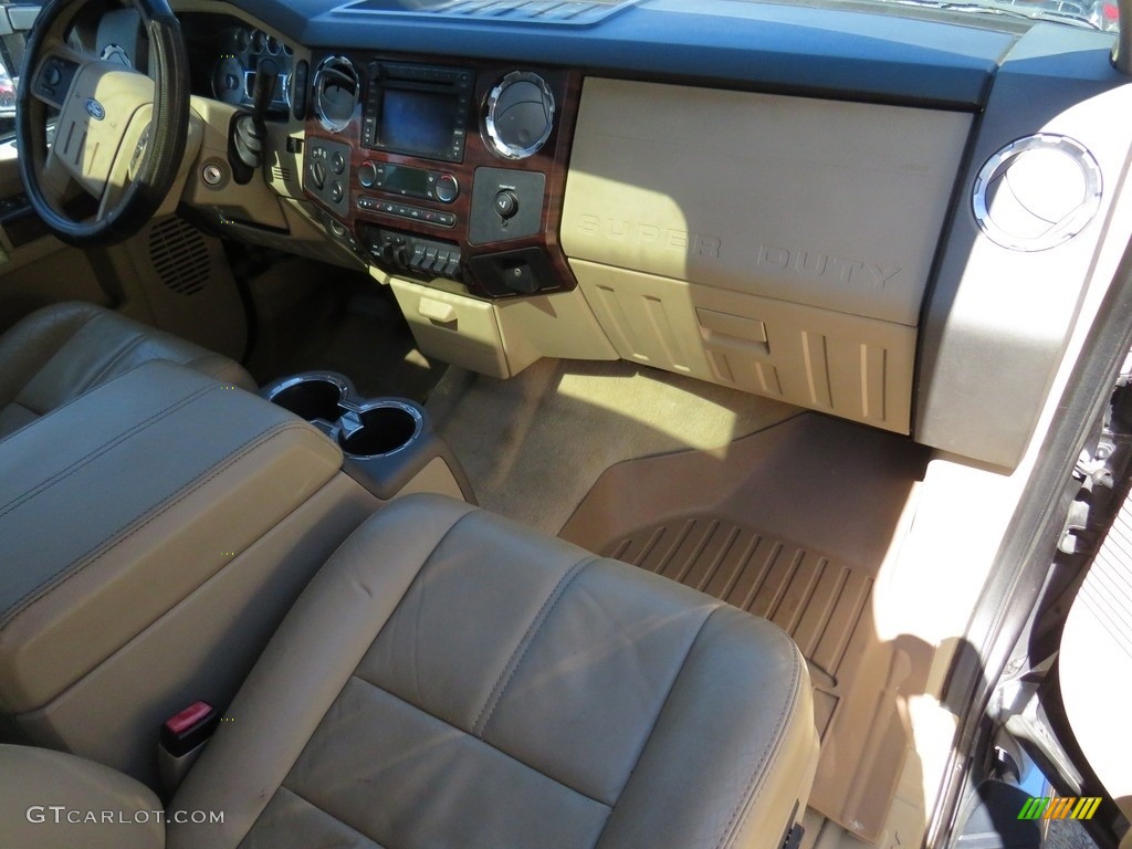 2008 F450 Super Duty Lariat Crew Cab 4x4 Dually - Silver Metallic / Medium Stone Grey photo #31