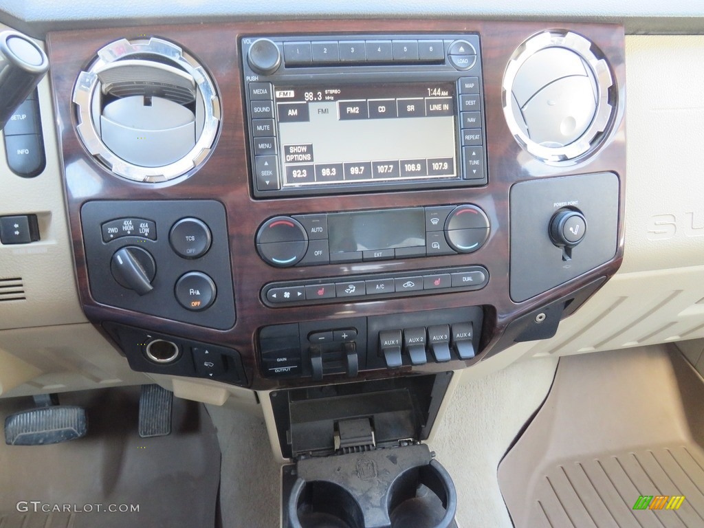 2008 F450 Super Duty Lariat Crew Cab 4x4 Dually - Silver Metallic / Medium Stone Grey photo #39