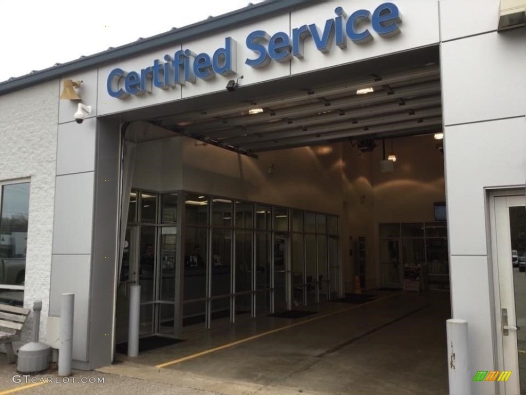 2019 Traverse LT AWD - Graphite Metallic / Jet Black photo #21