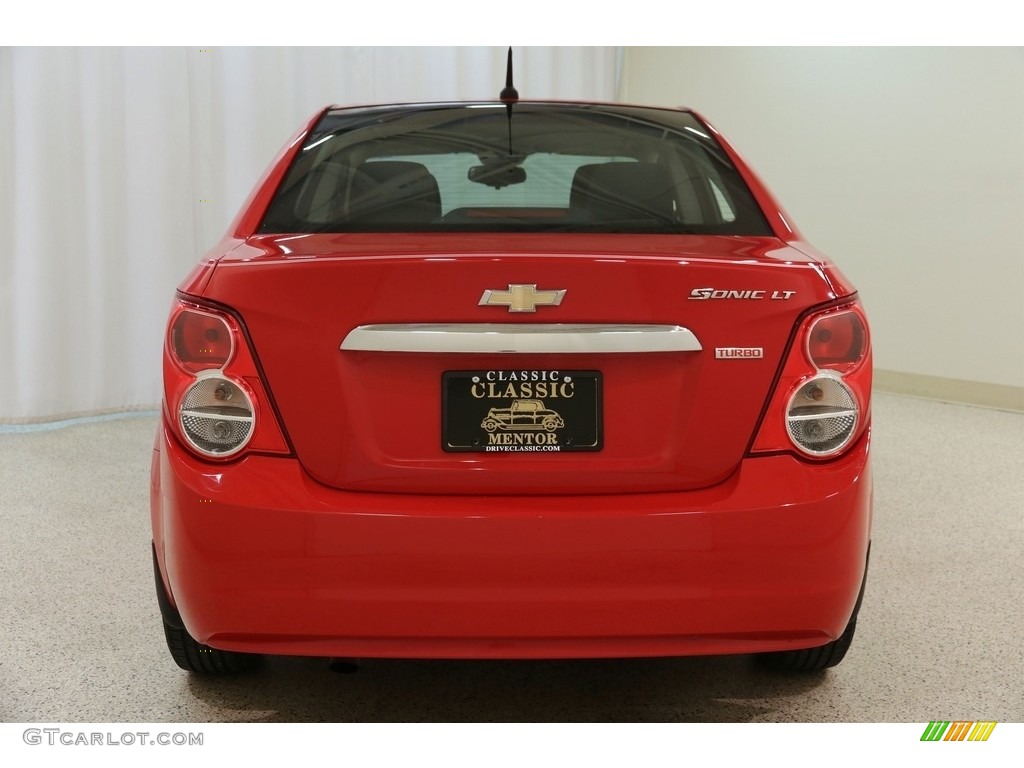 2013 Sonic LT Sedan - Victory Red / Jet Black/Dark Titanium photo #17