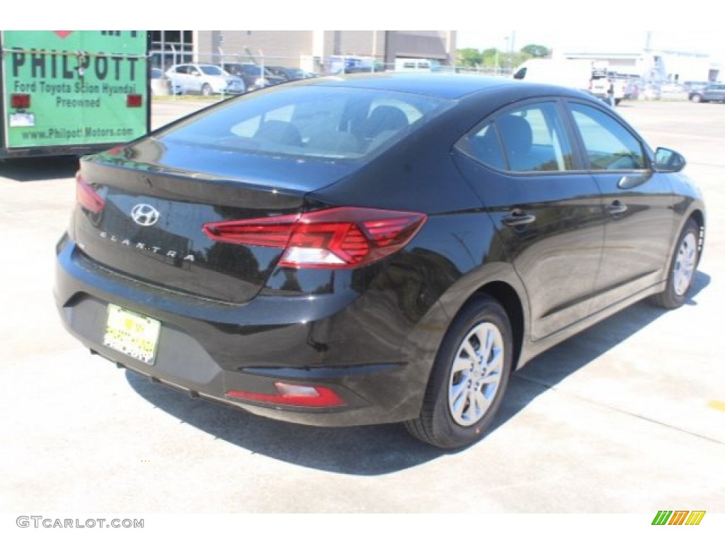 2019 Elantra SE - Phantom Black / Black photo #8