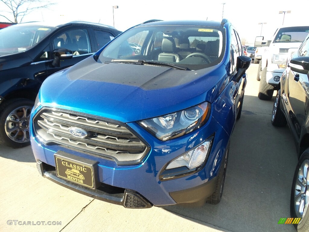 Lightning Blue Metallic Ford EcoSport