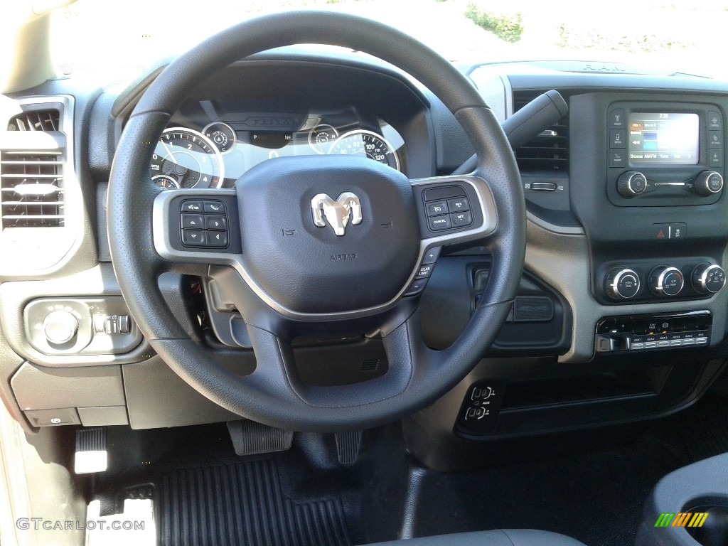 2019 Ram 4500 Tradesman Regular Cab 4x4 Chassis Black/Diesel Gray Steering Wheel Photo #132568193