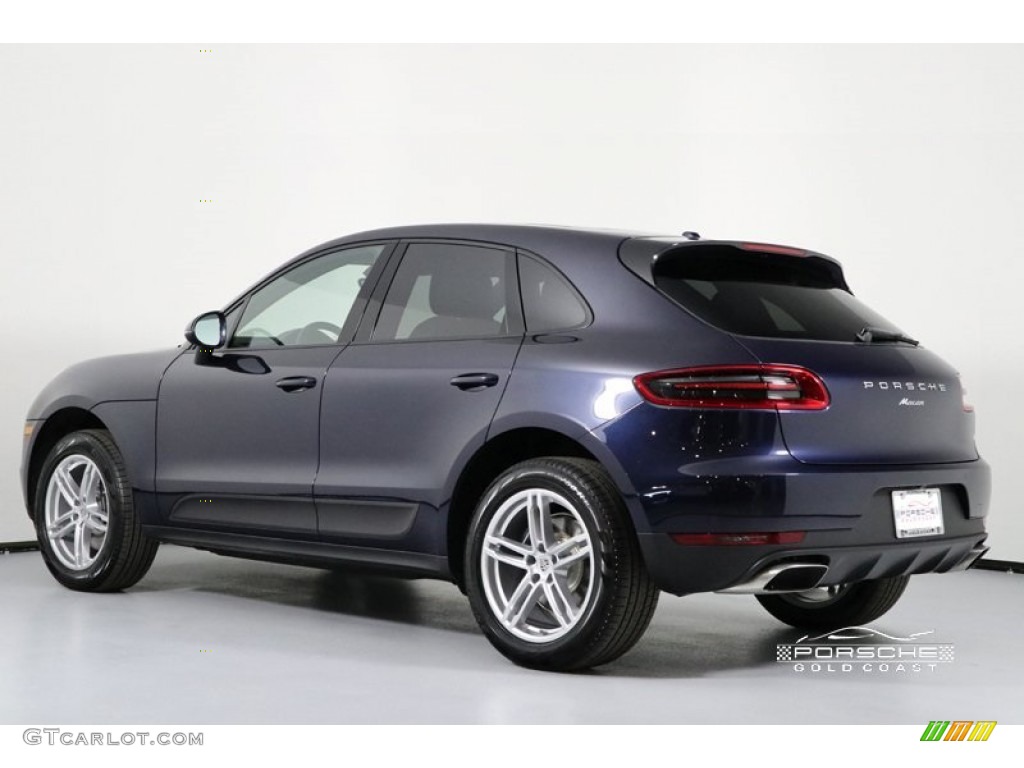 2018 Macan  - Night Blue Metallic / Black photo #4