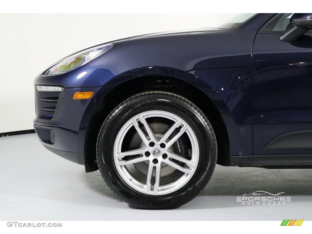 2018 Macan  - Night Blue Metallic / Black photo #11