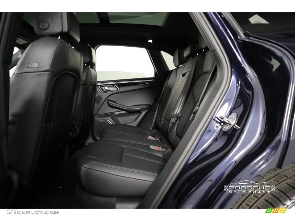 2018 Macan  - Night Blue Metallic / Black photo #25