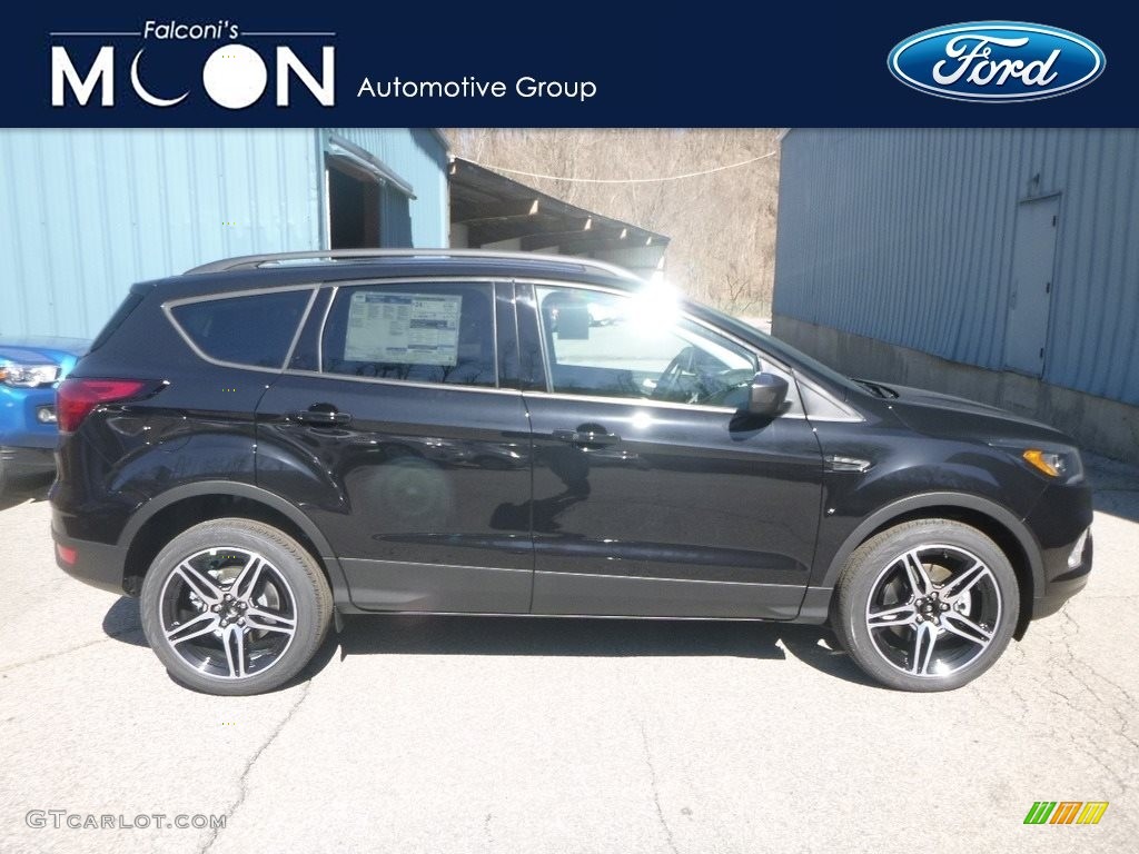 Agate Black Ford Escape