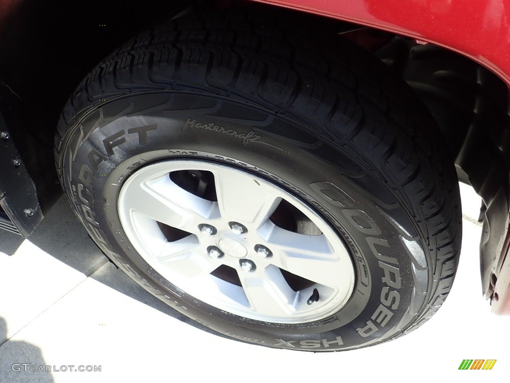 2010 Liberty Sport 4x4 - Inferno Red Crystal Pearl / Dark Slate Gray photo #10