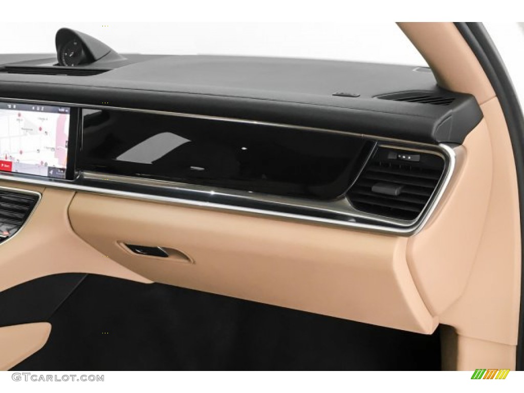 2018 Panamera 4 - White / Black/Luxor Beige photo #29