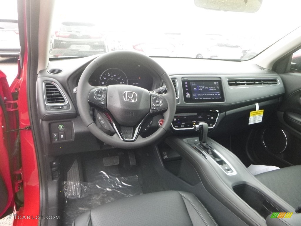 Black Interior 2019 Honda HR-V Touring AWD Photo #132582232