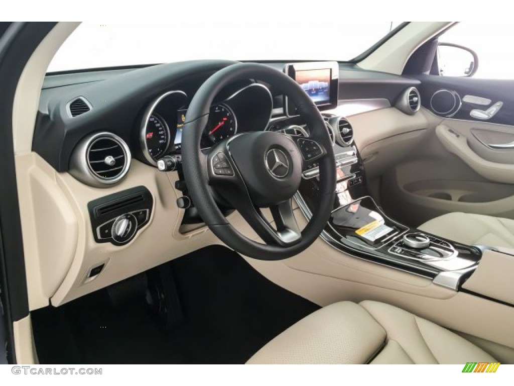 2019 GLC 300 - Lunar Blue Metallic / Silk Beige/Black photo #4