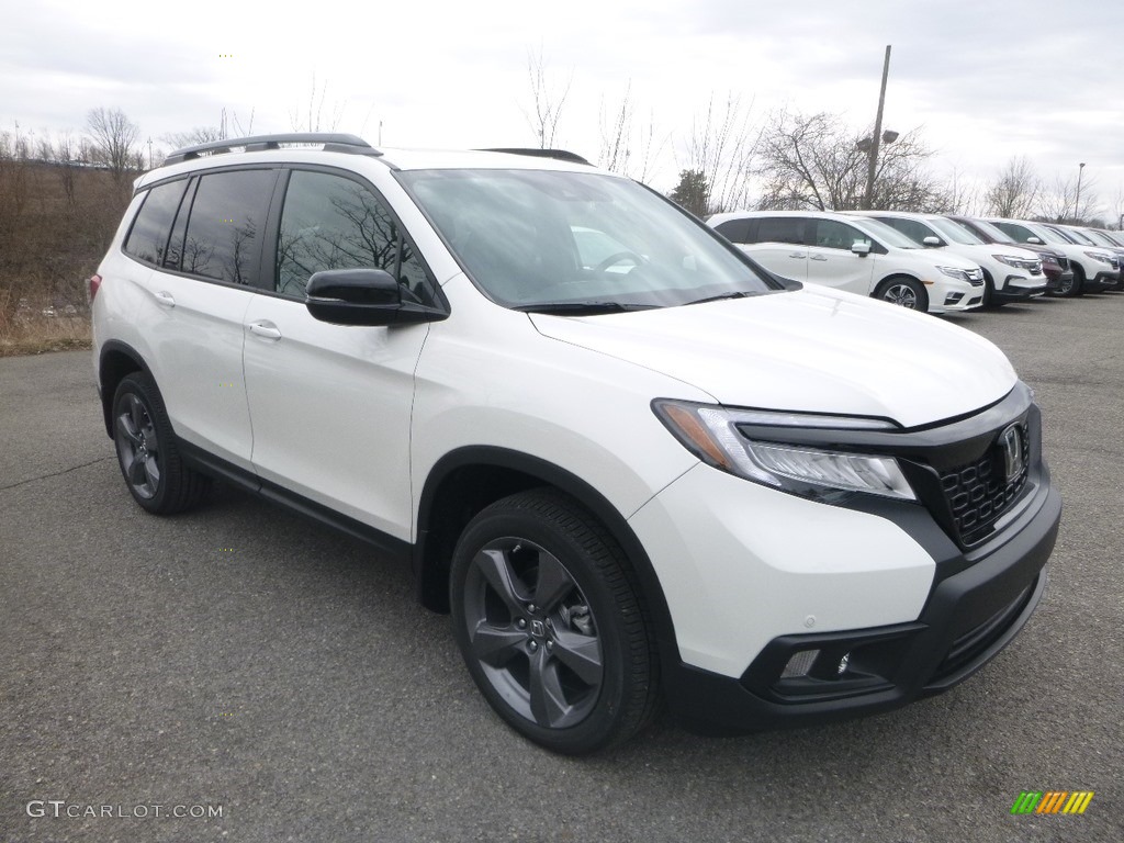 White Diamond Pearl 2019 Honda Passport Touring AWD Exterior Photo #132582673