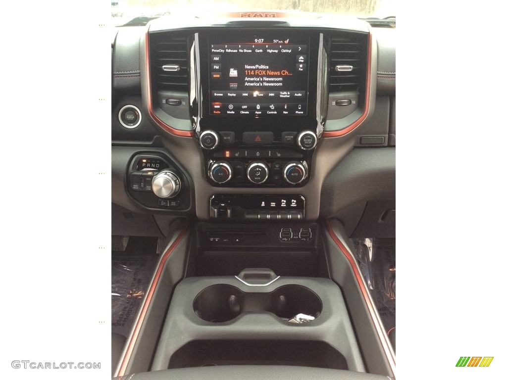 2019 1500 Rebel Crew Cab 4x4 - Diamond Black Crystal Pearl / Black/Red photo #13