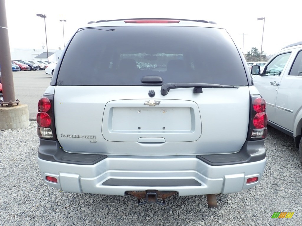 2007 TrailBlazer LS 4x4 - Moondust Metallic / Light Gray photo #3