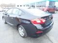 Mosaic Black Metallic - Cruze LS Photo No. 4