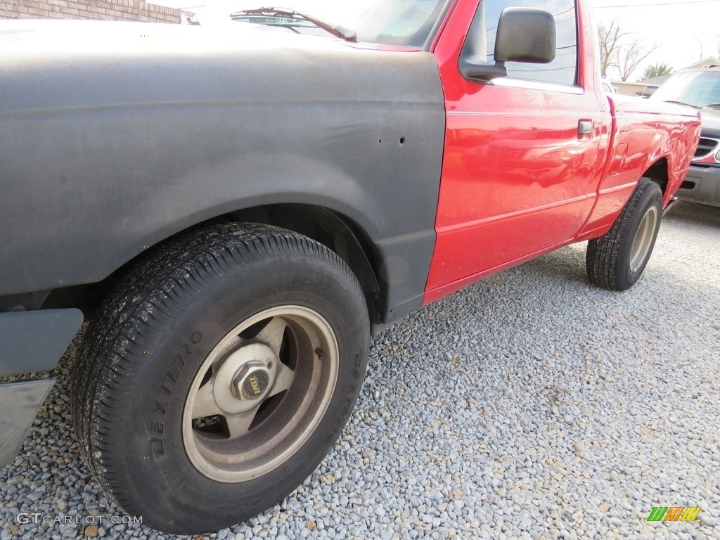 2001 Ranger XL Regular Cab - Bright Red / Dark Graphite photo #7