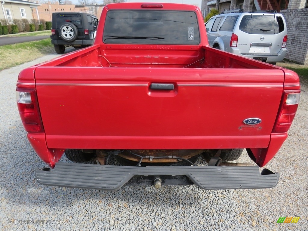 2001 Ranger XL Regular Cab - Bright Red / Dark Graphite photo #10