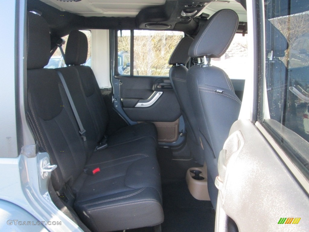 2014 Wrangler Unlimited Sahara 4x4 - Anvil / Black/Dark Saddle photo #18