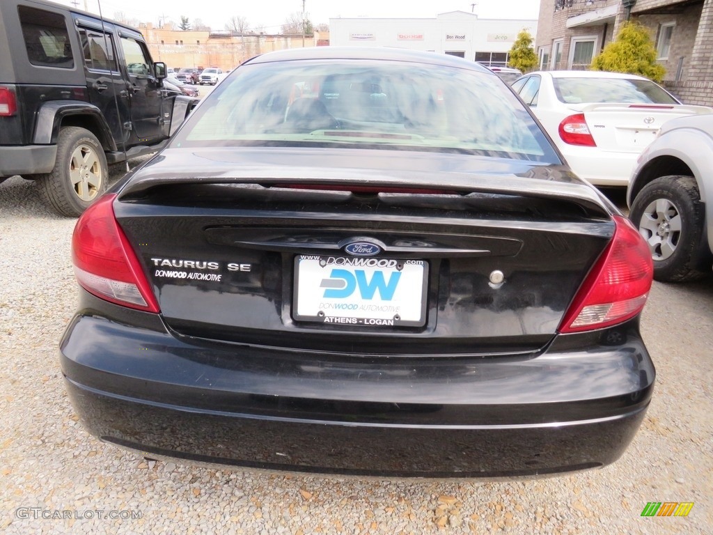 2006 Taurus SE - Black / Medium/Dark Flint Grey photo #10
