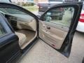 2006 Black Ford Taurus SE  photo #28