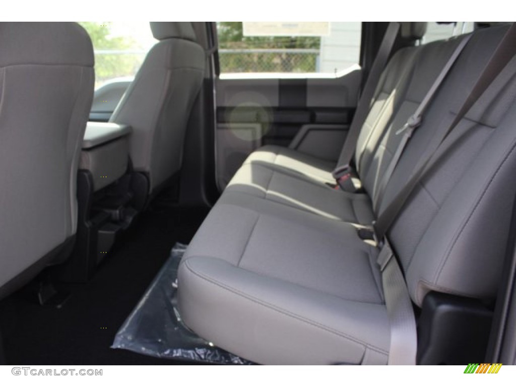2019 F350 Super Duty XLT Crew Cab 4x4 - Oxford White / Earth Gray photo #27