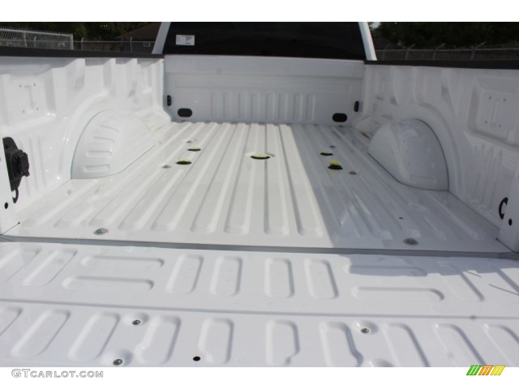 2019 F350 Super Duty XLT Crew Cab 4x4 - Oxford White / Earth Gray photo #30