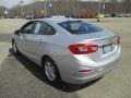Silver Ice Metallic - Cruze LT Photo No. 3