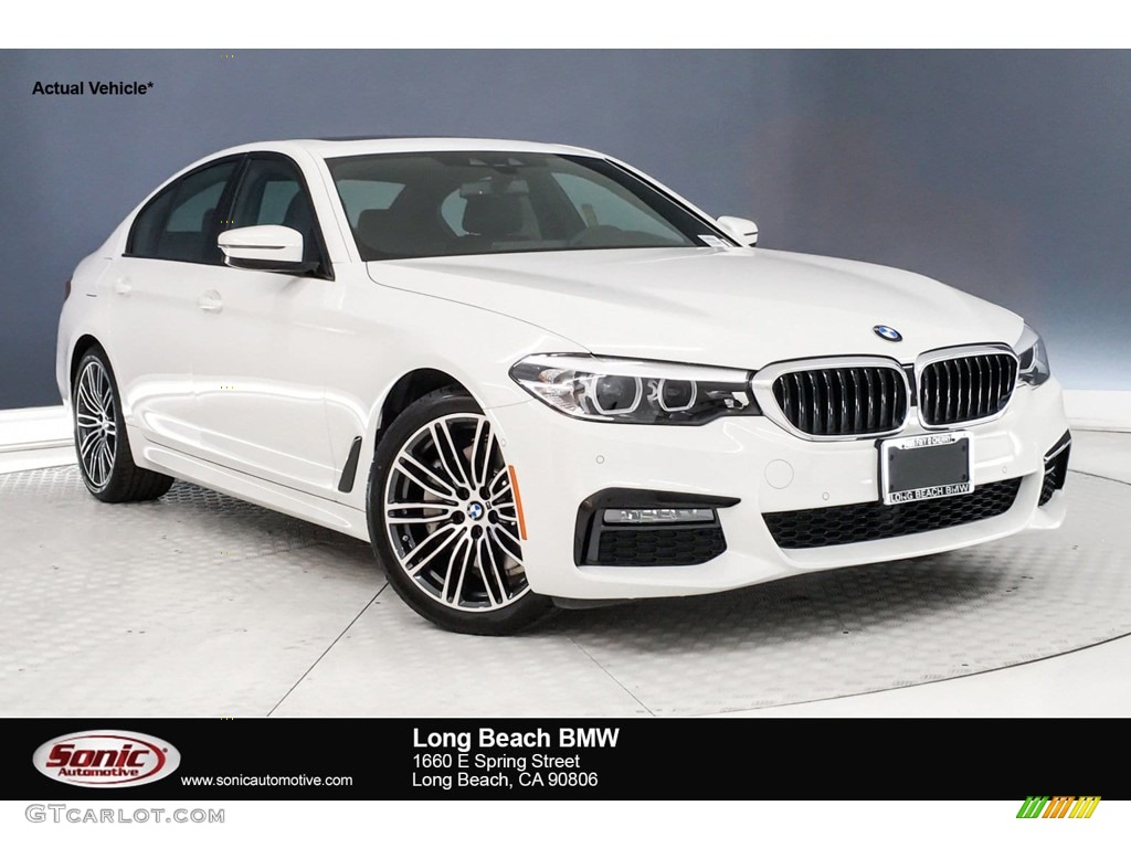 2019 5 Series 530i Sedan - Alpine White / Black photo #1