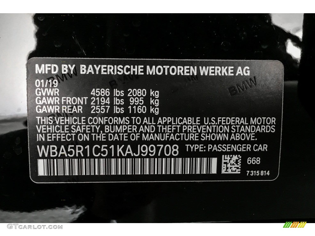 2019 3 Series 330i Sedan - Jet Black / Black photo #11