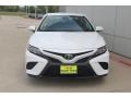 2019 Super White Toyota Camry SE  photo #3