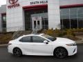 Super White - Camry SE Photo No. 2
