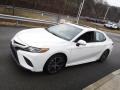 Super White - Camry SE Photo No. 5