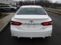 Super White - Camry SE Photo No. 7