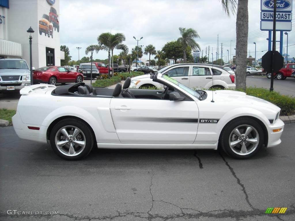 2007 Mustang GT/CS California Special Convertible - Performance White / Black/Dove Accent photo #2