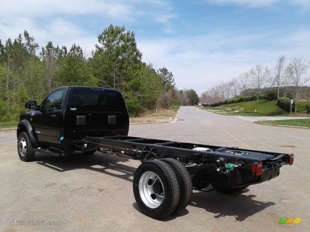 2019 5500 Tradesman Regular Cab 4x4 Chassis - Black / Black/Diesel Gray photo #8