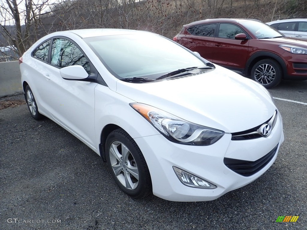 2013 Elantra Coupe GS - Monaco White / Black photo #4