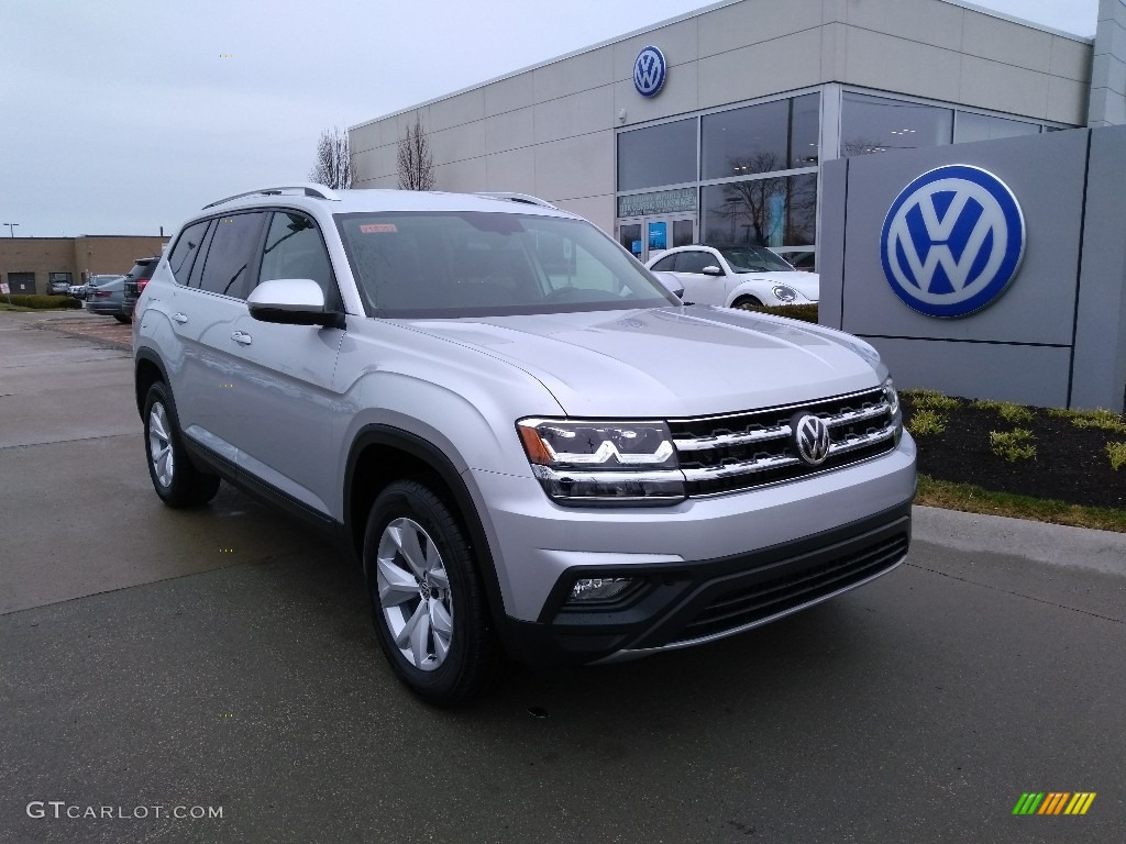 Reflex Silver Metallic 2019 Volkswagen Atlas SE 4Motion Exterior Photo #132614840