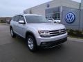 Reflex Silver Metallic 2019 Volkswagen Atlas SE 4Motion Exterior