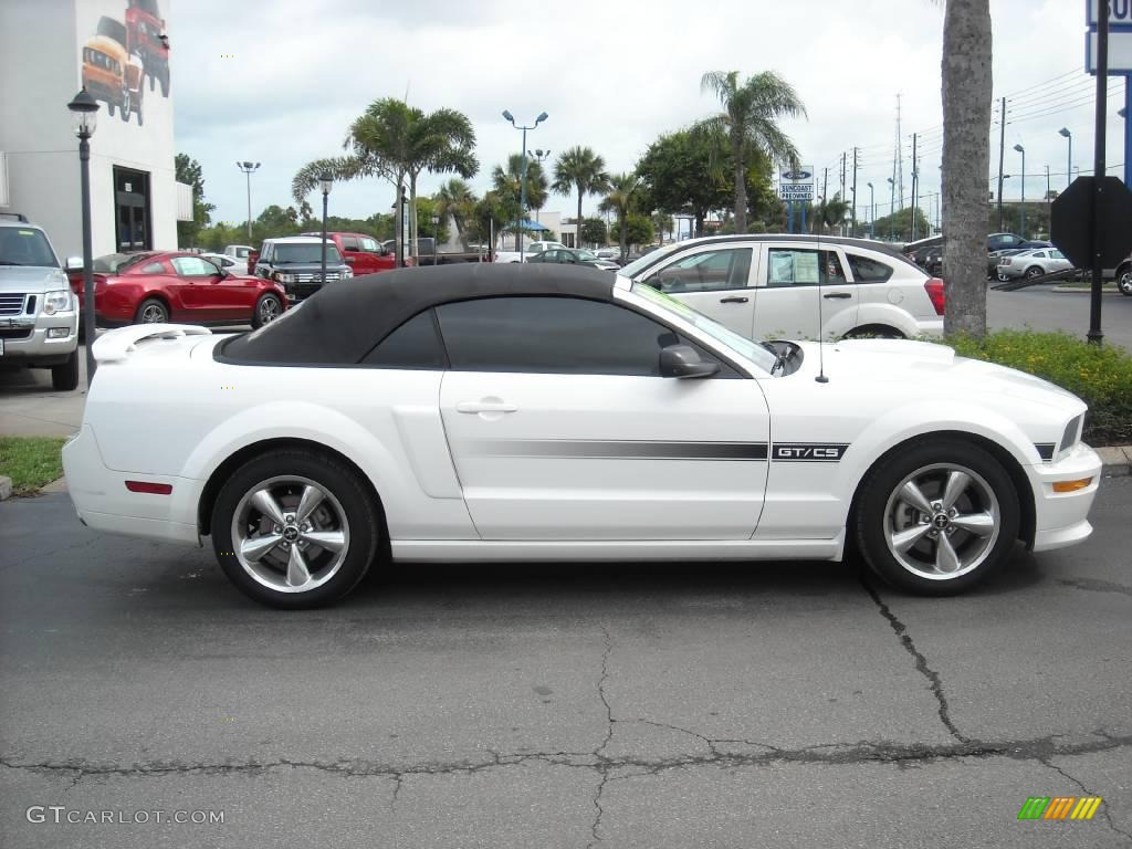 2007 Mustang GT/CS California Special Convertible - Performance White / Black/Dove Accent photo #29