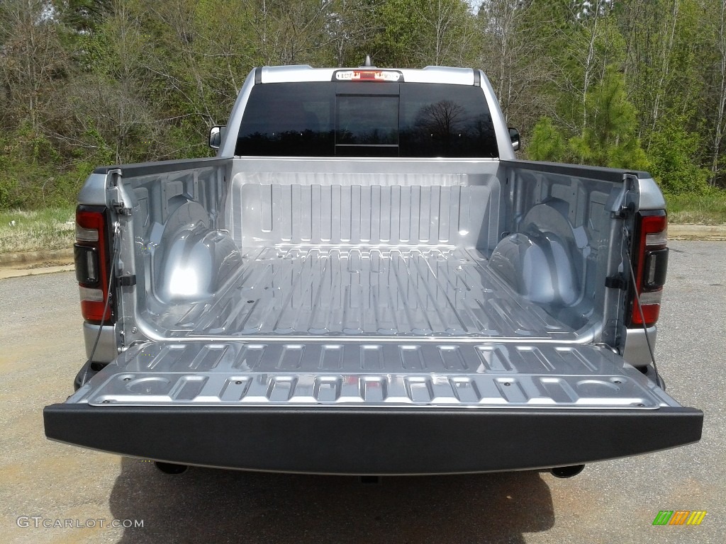 2019 1500 Rebel Quad Cab 4x4 - Billett Silver Metallic / Black/Red photo #12