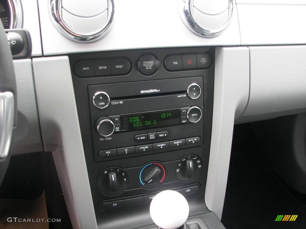 2008 Mustang GT Premium Coupe - Black / Charcoal Black/Dove photo #14