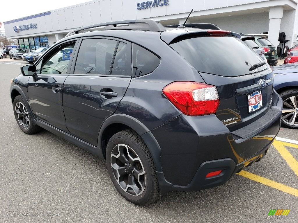 2015 XV Crosstrek 2.0i Premium - Dark Gray Metallic / Black photo #2