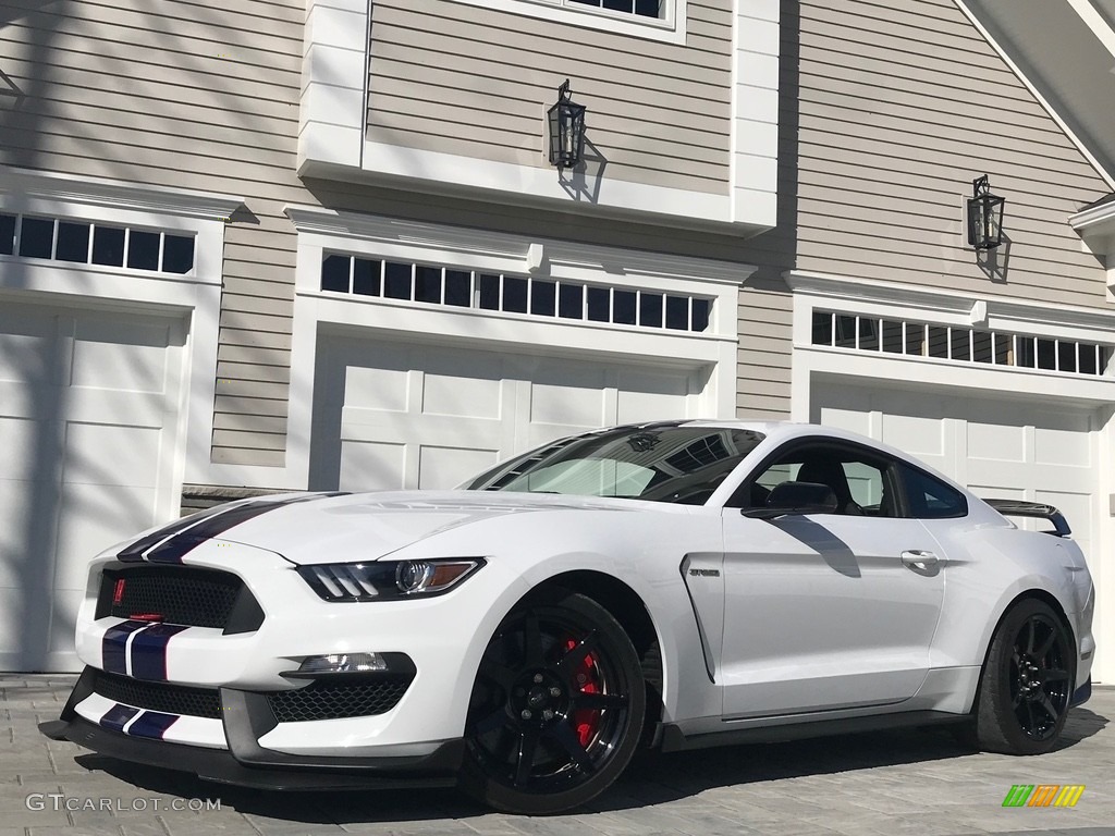 Oxford White 2016 Ford Mustang Shelby GT350R Exterior Photo #132626967
