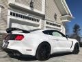 Oxford White - Mustang Shelby GT350R Photo No. 18