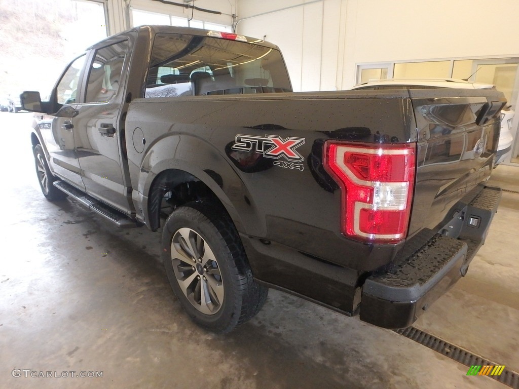 2019 F150 XL SuperCrew 4x4 - Agate Black / Earth Gray photo #3