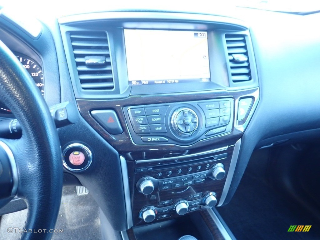 2014 Pathfinder SL AWD - Moonlight White / Charcoal photo #27
