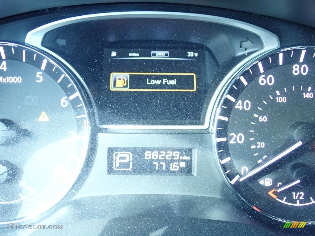 2014 Pathfinder SL AWD - Moonlight White / Charcoal photo #29