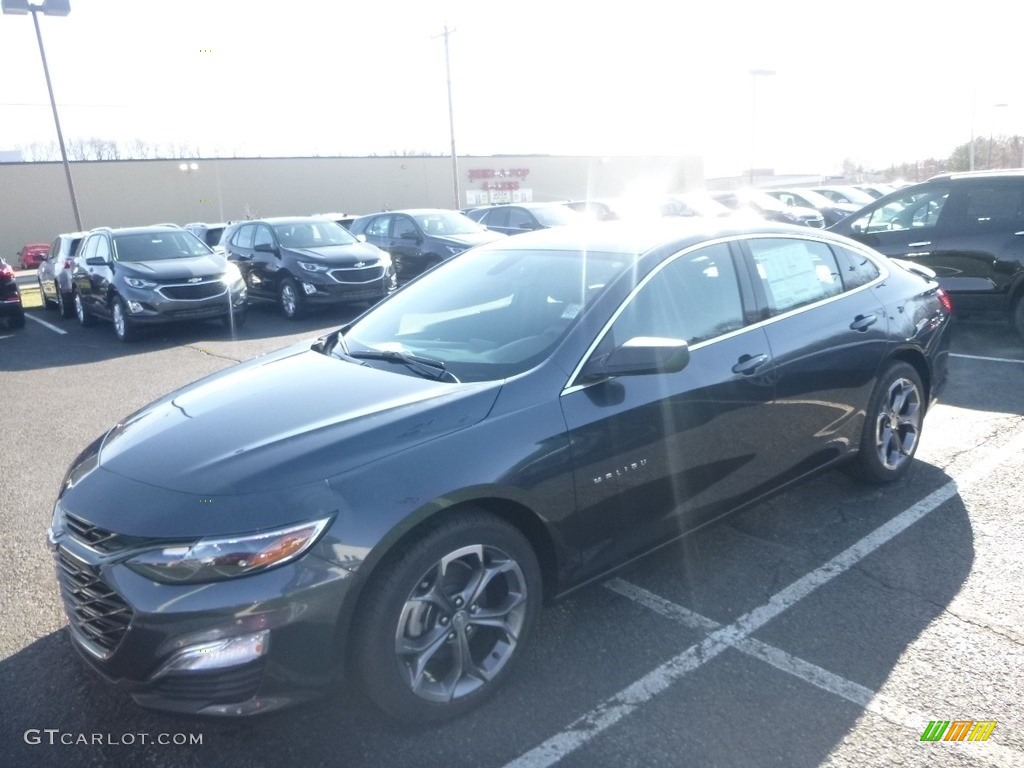 Shadow Gray Metallic Chevrolet Malibu